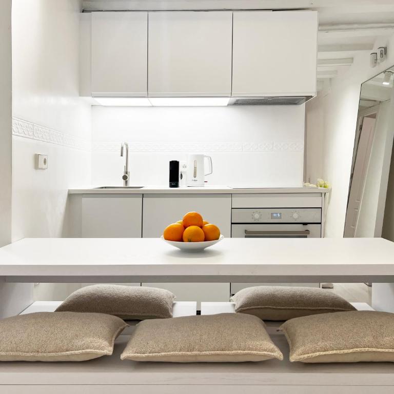 Key White - Two-Bedroom Apartment - 37