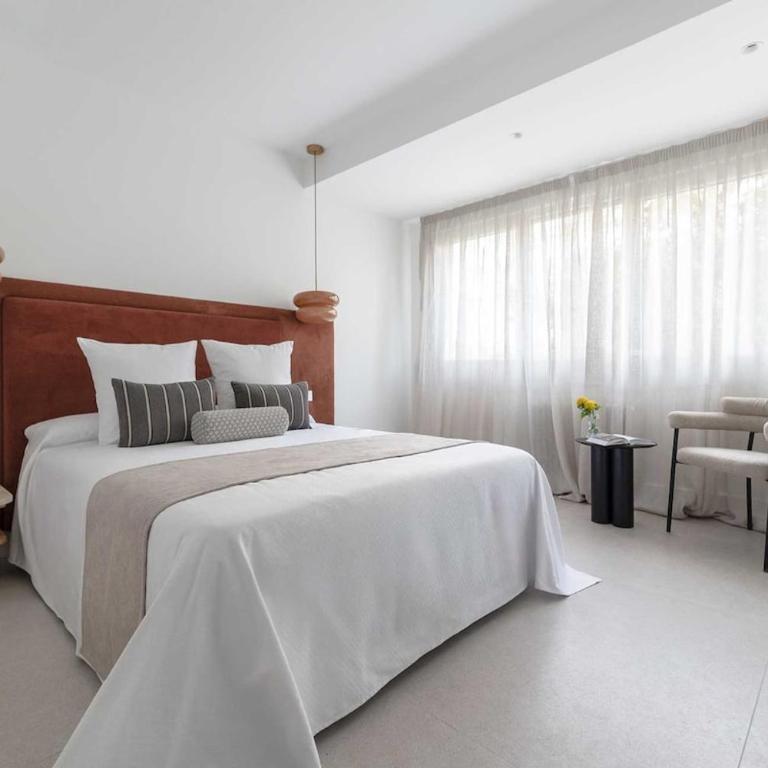 Moderno y acogedor apartamento en Chamberí - Three-Bedroom Apartment - 20