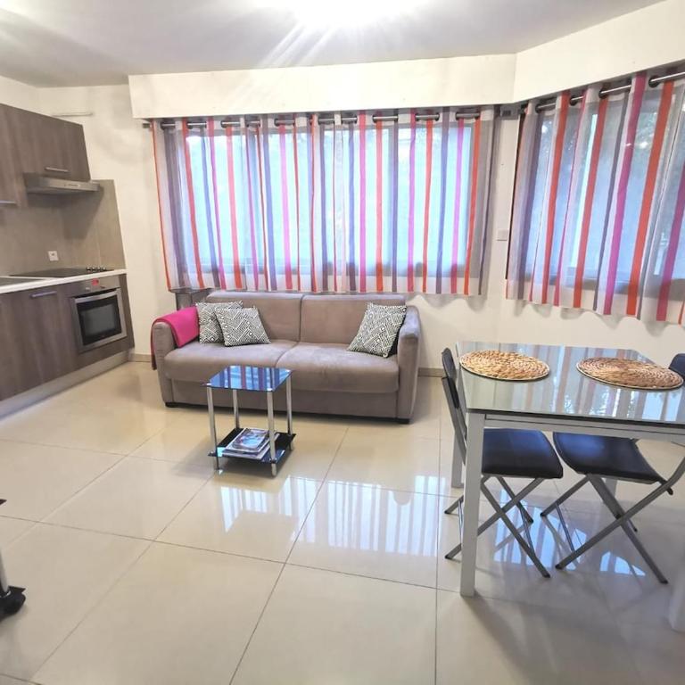 Studio Miami - Neuf - Centre ville - Plages - Gare - Tout à pied - Tout équipé - Appartamento con 1 Camera da Letto - 3