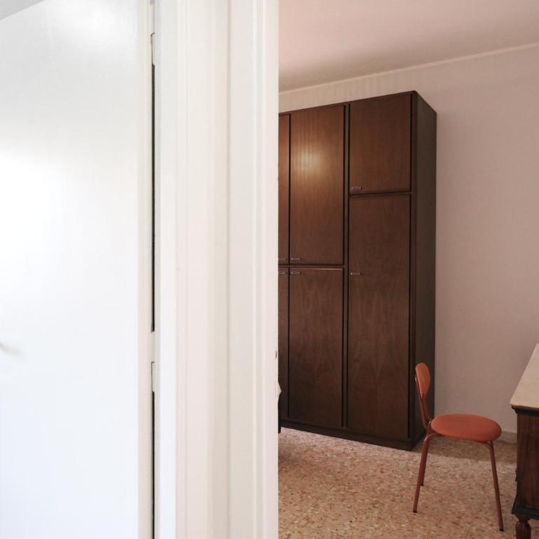 Bright Apartment with Balcony near Rome Centre & Metro - One-Bedroom Apartment - 14