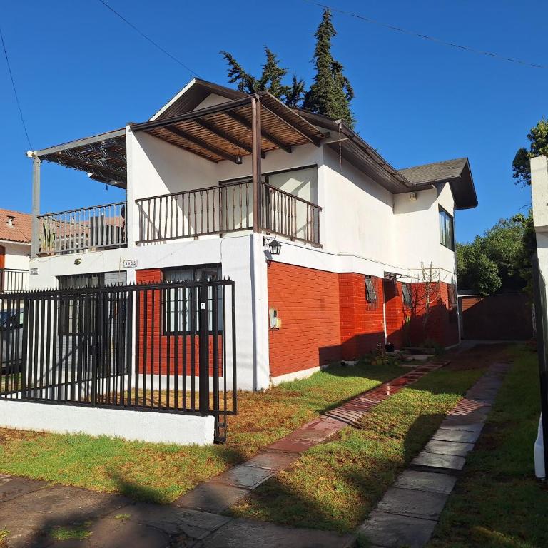 arriendo casa sector avenida del mar - Three-Bedroom House - 1