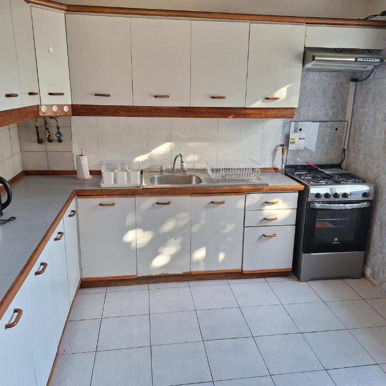 arriendo casa sector avenida del mar - Three-Bedroom House - 3