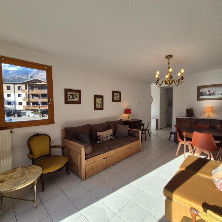 Appartement 6pers avec balcon - Hyper centre BSM - Two-Bedroom Apartment - 6