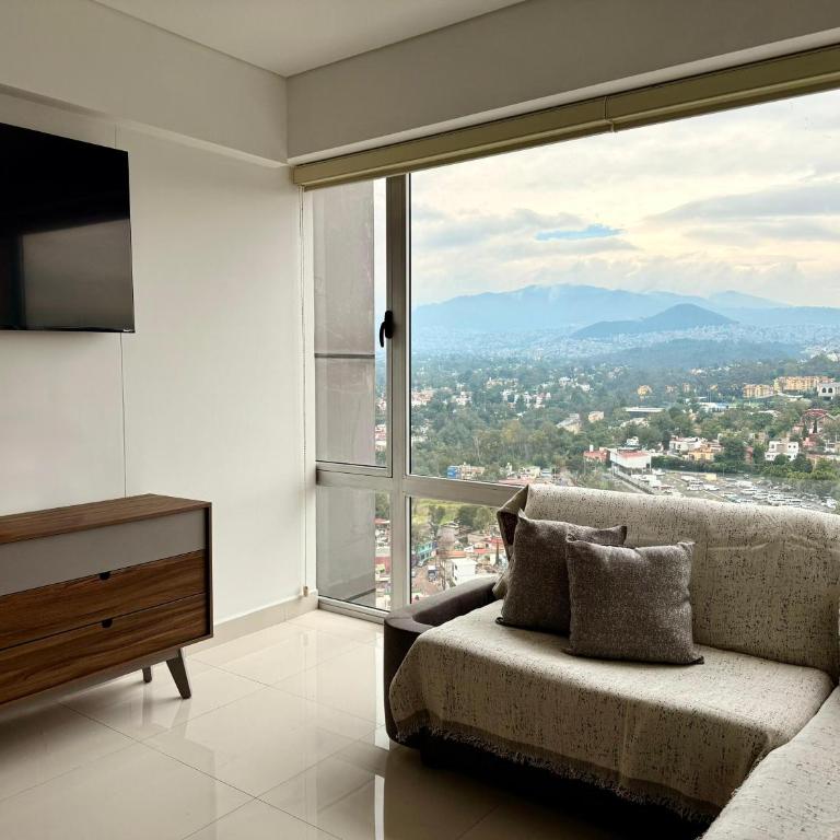 Romulo OFarril 2parking-2BR-2BA - Two-Bedroom Apartment with City View - 2