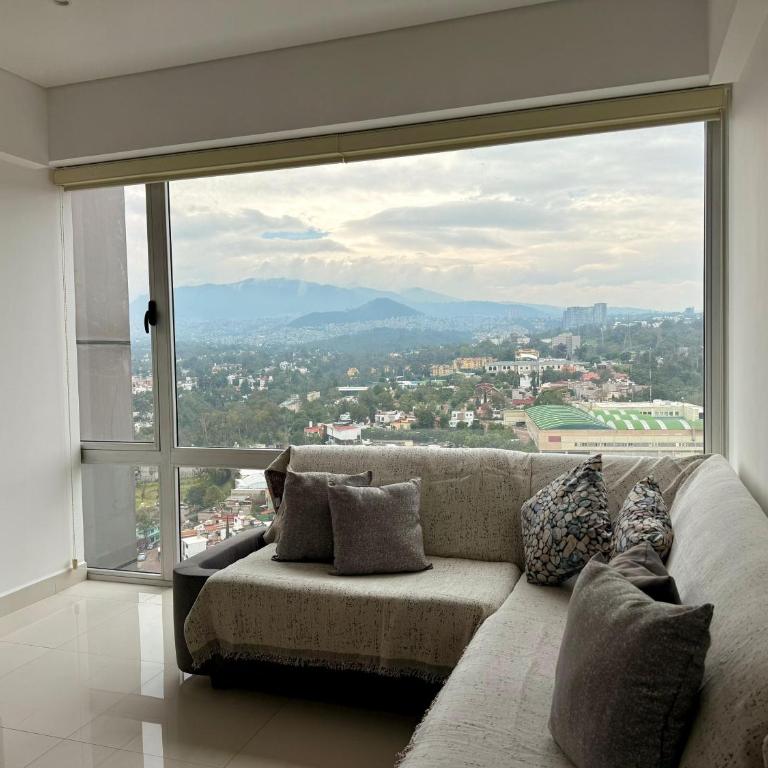 Romulo OFarril 2parking-2BR-2BA - Two-Bedroom Apartment with City View - 5