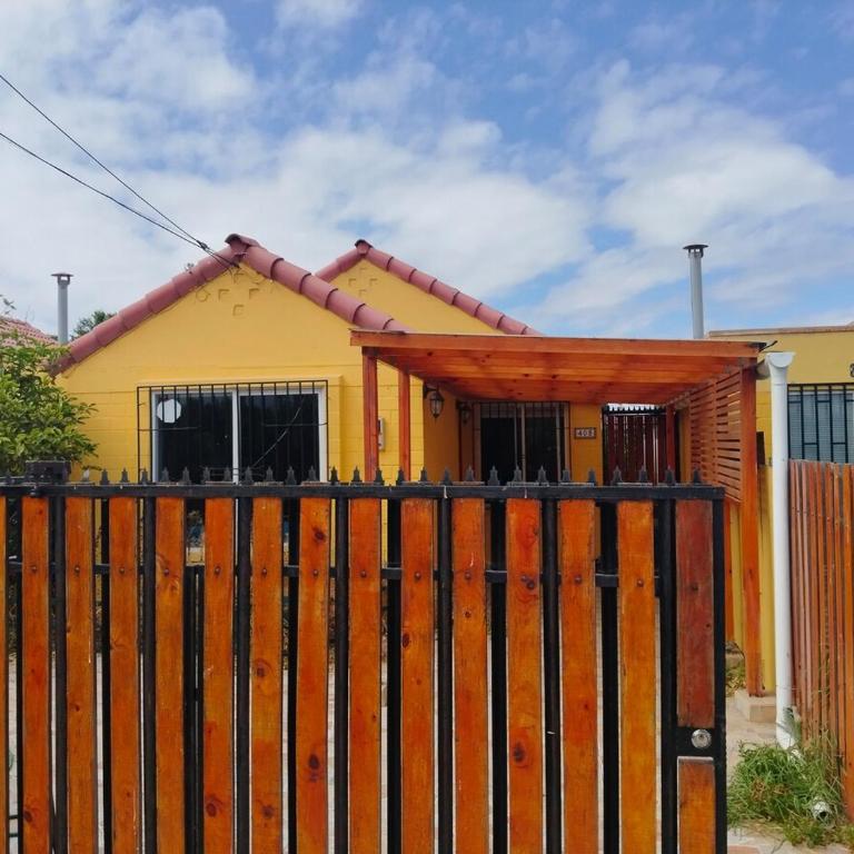 casita bonita tranquila para descansar - Three-Bedroom House - 1