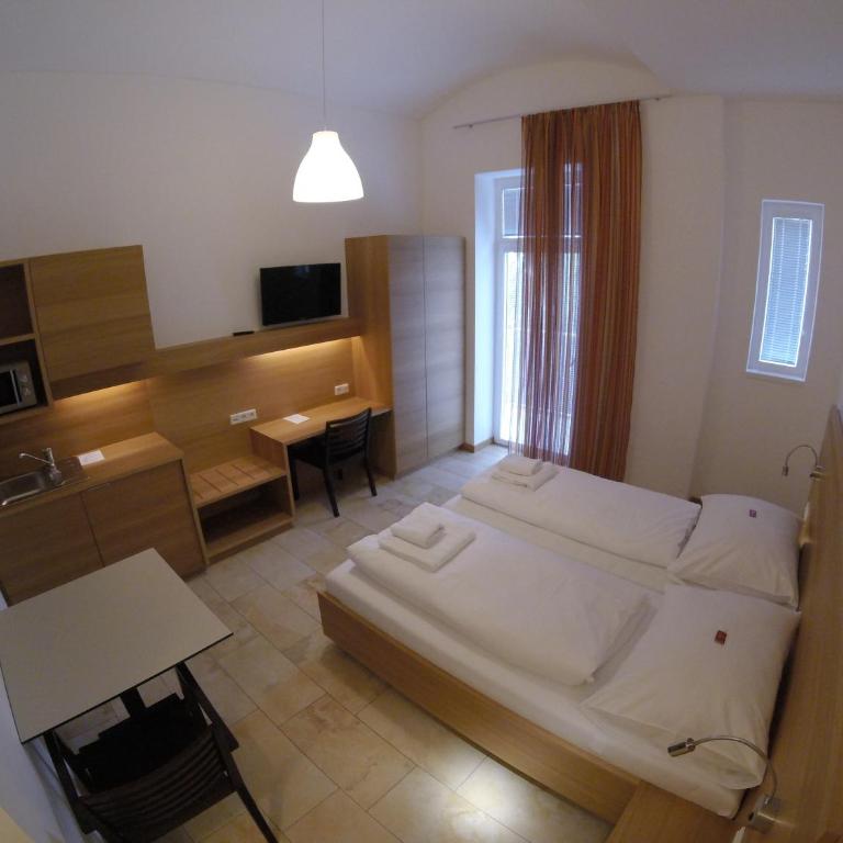 Hotel Aton - Doppelzimmer - 3