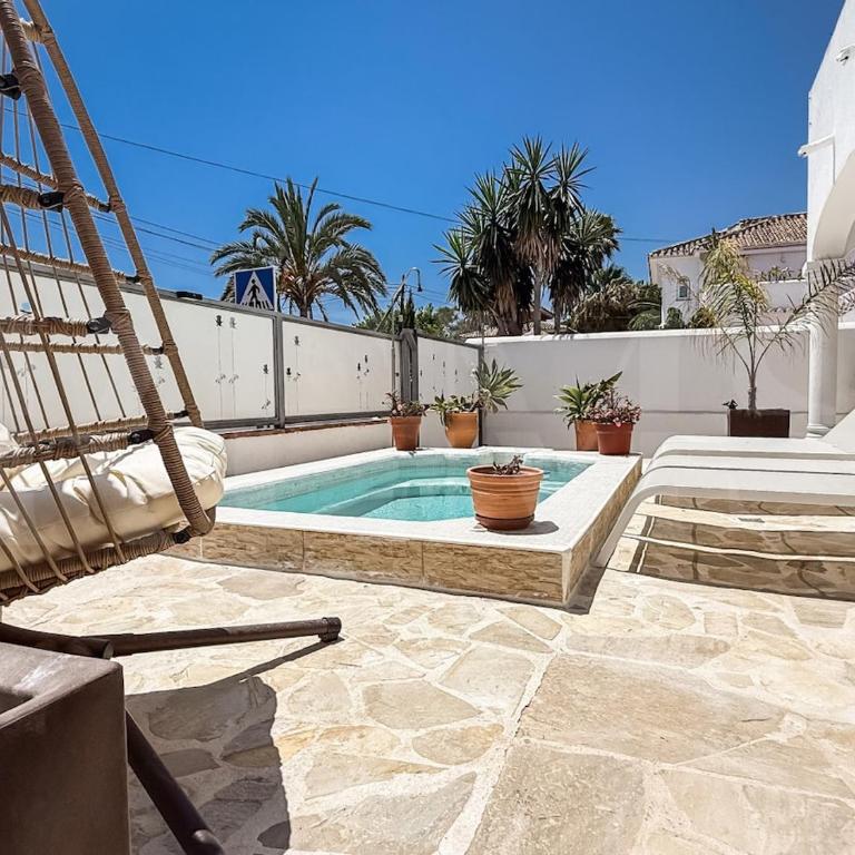 Sunny Villa & Rooftop Near Beach REMS - Villa de 3 dormitorios - 8