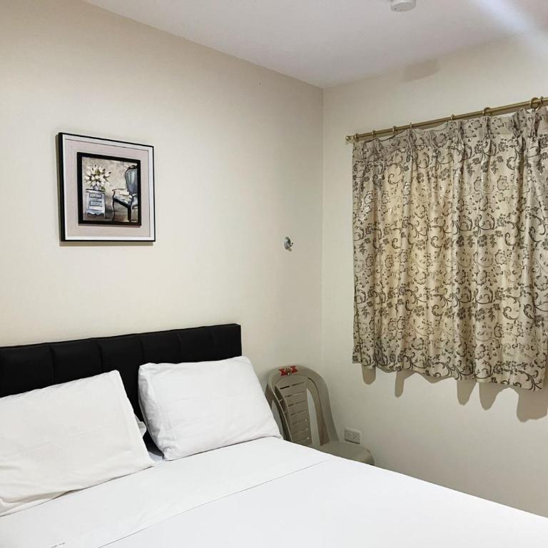 Hostal La Luna - Large Single Room - 2