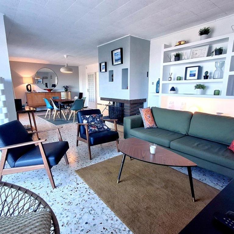Villa Françoise pour 10 personnes avec vue mer et piscine chauffée à Carqueiranne - Maison 5 Chambres - 12
