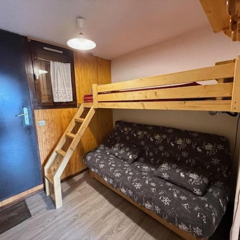Studio cabine 4 pers aux Saisies, proche commerces - Appartement 1 Chambre - 14