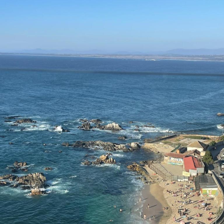 departamento frente al mar - Three-Bedroom Apartment - 2
