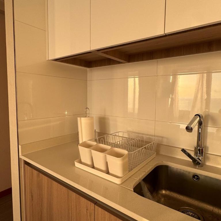 Departamento Amoblado con ubicación privilegiada - Two-Bedroom Apartment - 16
