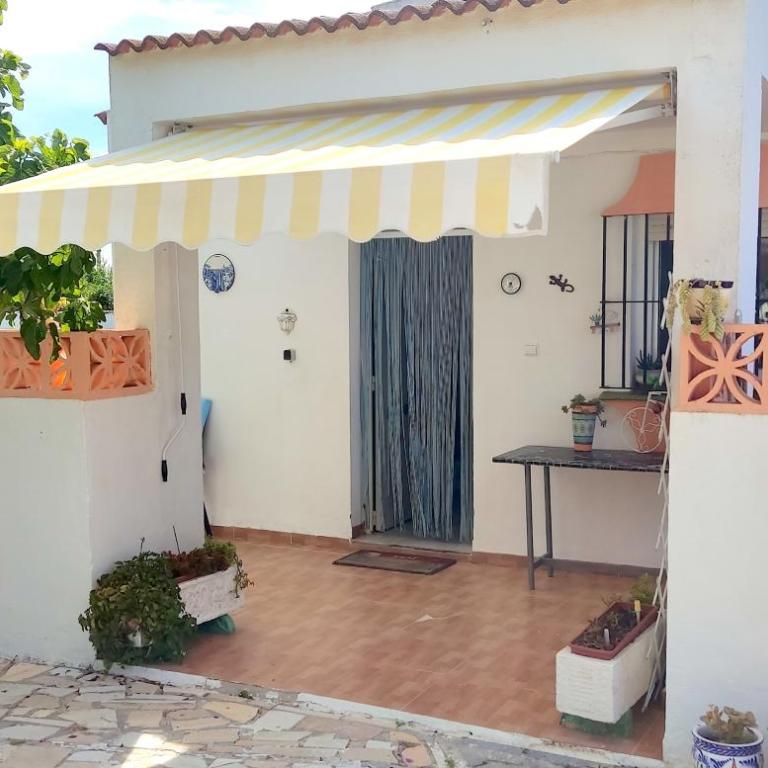 Casa con piscina privada y jardín - Casa de 2 dormitorios - 5