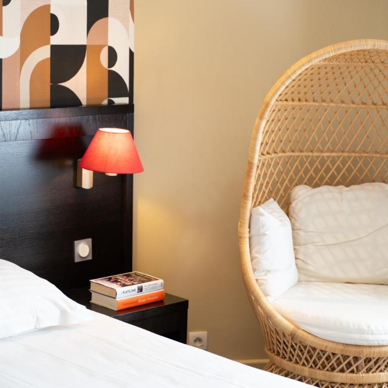 Hôtel Comté de Nice - Suite - Vue sur Jardin - 6