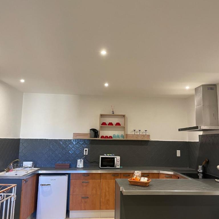 Apartment in L'Isle-sur-la-Sorgue with parking - Appartement 1 Chambre - 2