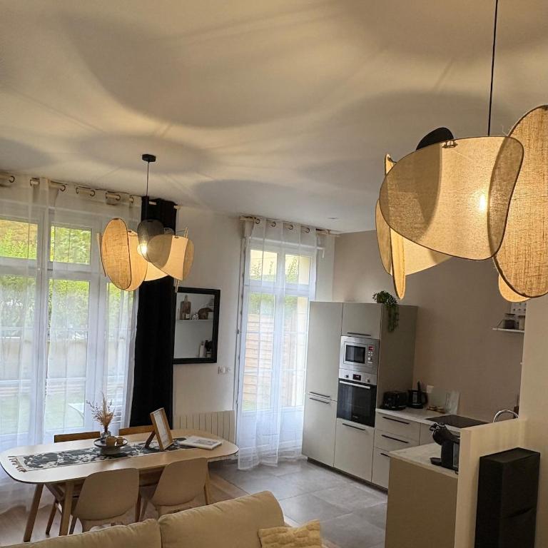 Apartment with Garden - Disney & Paris - Appartement - Vue sur Jardin - 25