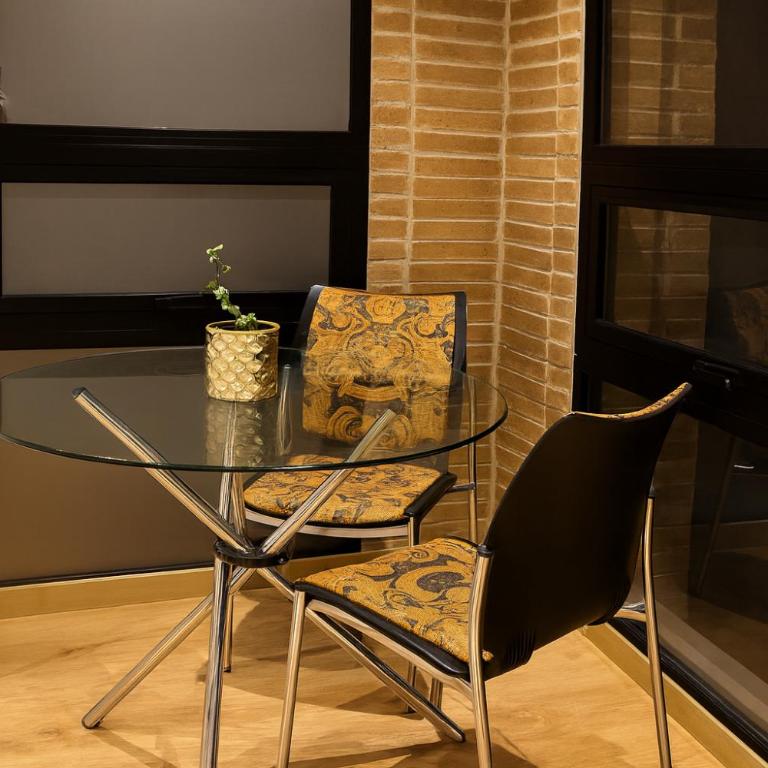 Apartamento con Hermosa vista Tranquilo, Moderno y con Amenidades - Apartamento de 1 dormitorio - 43