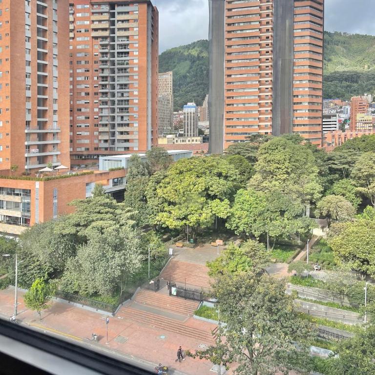 Apartamento con Hermosa vista Tranquilo, Moderno y con Amenidades - Apartamento de 1 dormitorio - 48