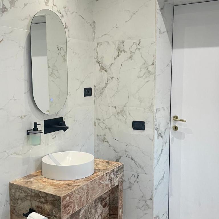 Paradise Suites - Brignole Station - Best Price Rooms - ALWAYS OPEN - Camera Deluxe - 11
