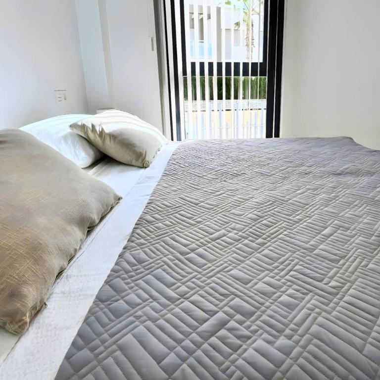 Nuevo apartamento con terraza y piscina próximo a las playas - Apartamento - 22