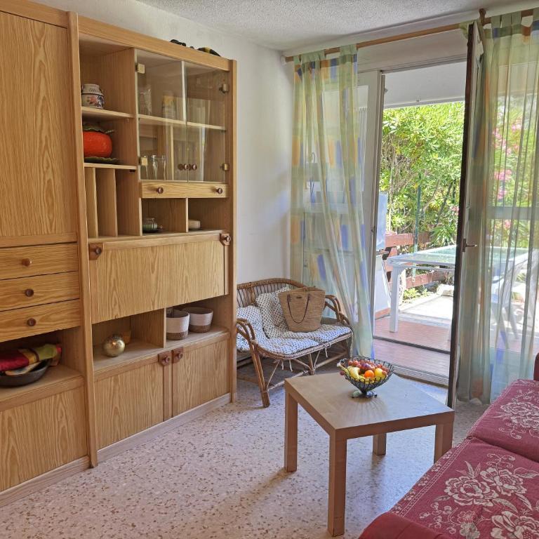 T2 calme avec jardin sans vis-à-vis - Plage 10 min - Apartment with Terrace - 10