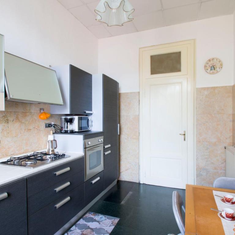 Dimora Bella Vista - Three-Bedroom Apartment - 11