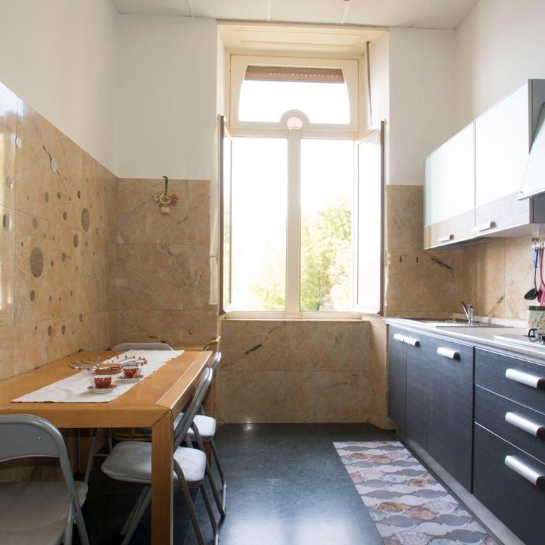 Dimora Bella Vista - Three-Bedroom Apartment - 12