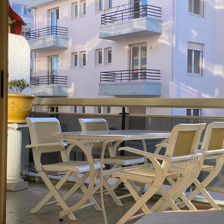 Elegance et Serenity Luxury apartment 50 m from the beach - Appartement 2 Chambres - 18