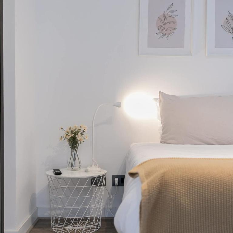 Luxury 2BR Suite Providencia Prime City Views - Apartment - 13