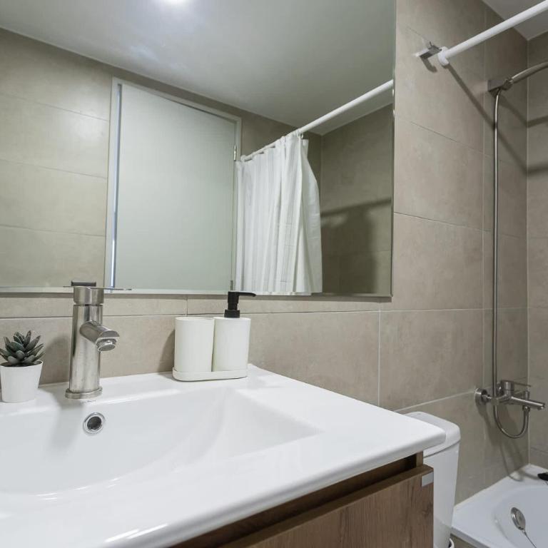 1BR Apartment Santiago Charm for 3 Guests Stay - Apartment - 27