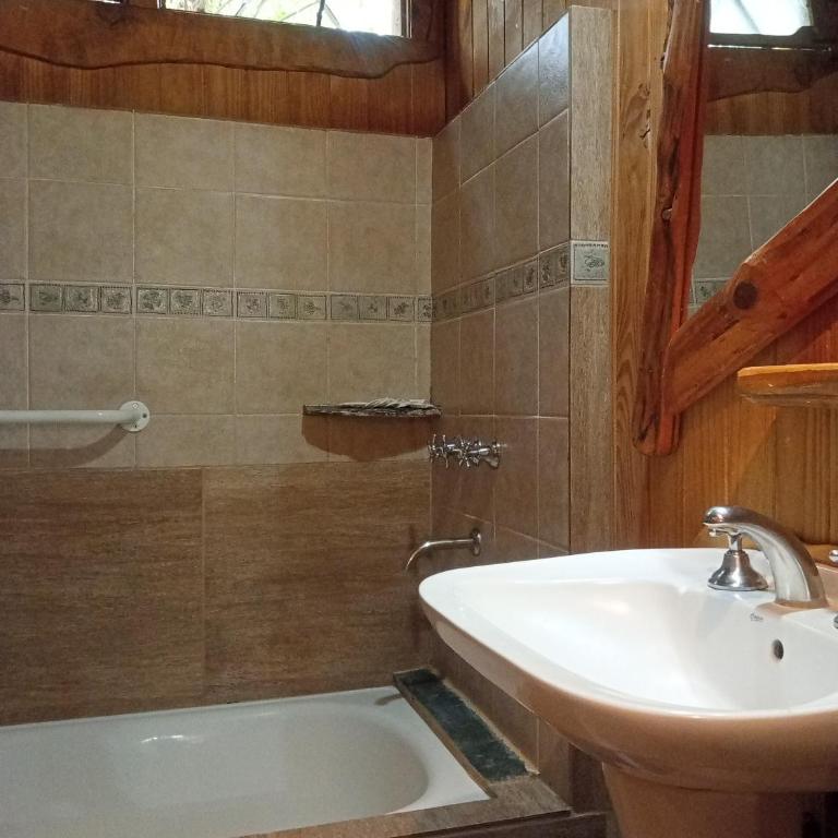 Cabañas Piedras Blancas - Three-Bedroom Chalet - 8