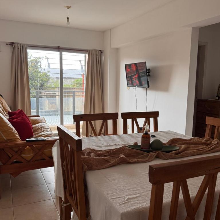 Departamento Microcentro a pasos de Neoclinica - Apartamento de 1 dormitorio - 1