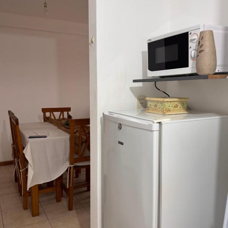 Departamento Microcentro a pasos de Neoclinica - Apartamento de 1 dormitorio - 2