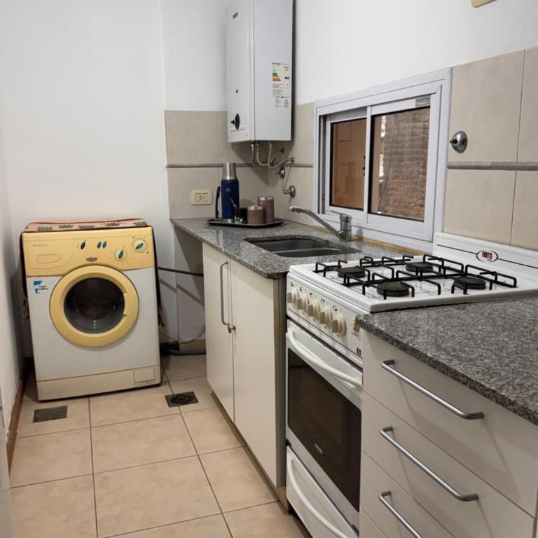 Departamento Microcentro a pasos de Neoclinica - Apartamento de 1 dormitorio - 9