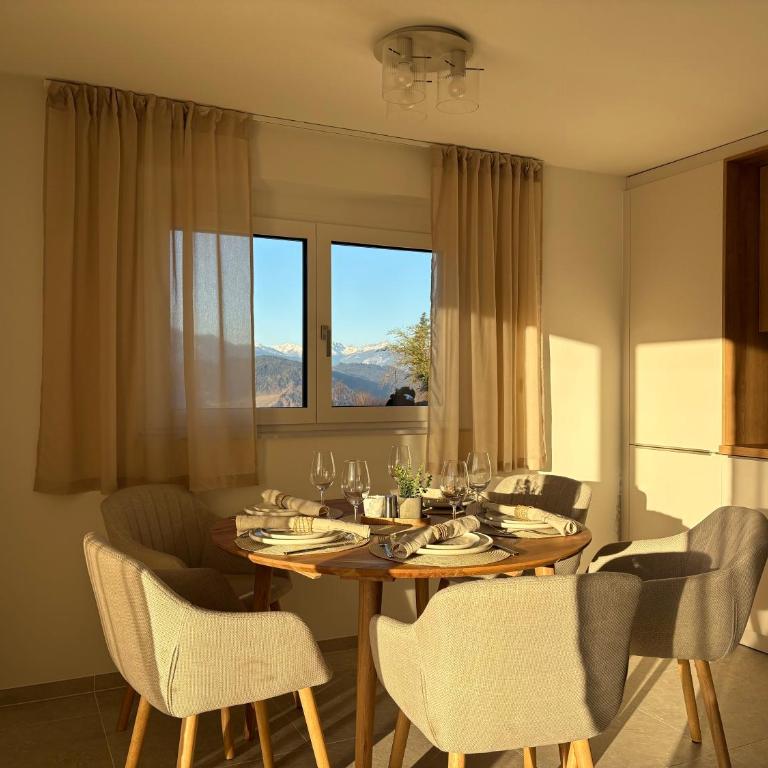 Der Bungalow am Sonnenplateu - See und Bergblick - Bungalow mit 2 Schlafzimmern - 1