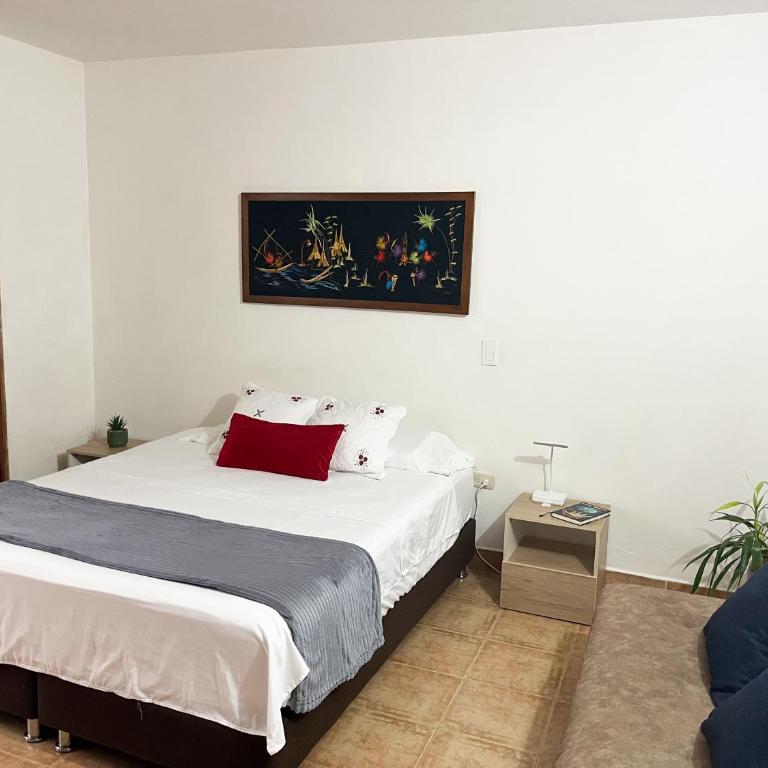 Casa El Pinar - Three-Bedroom House - 14