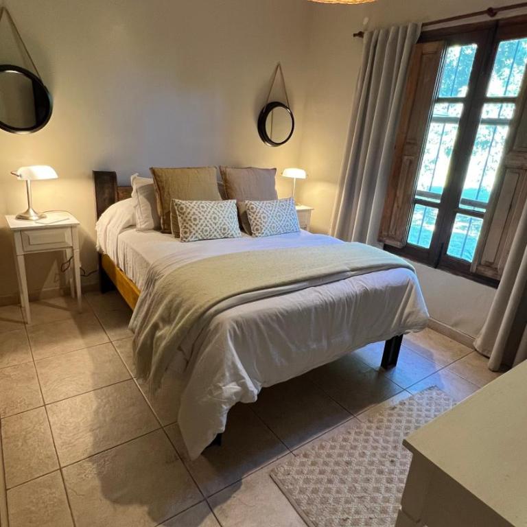 Capilla Origen - Four-Bedroom House - 7