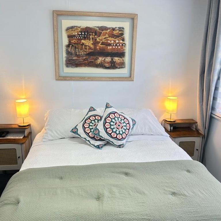 Hostal Like Home - Habitación Doble con baño privado - 30