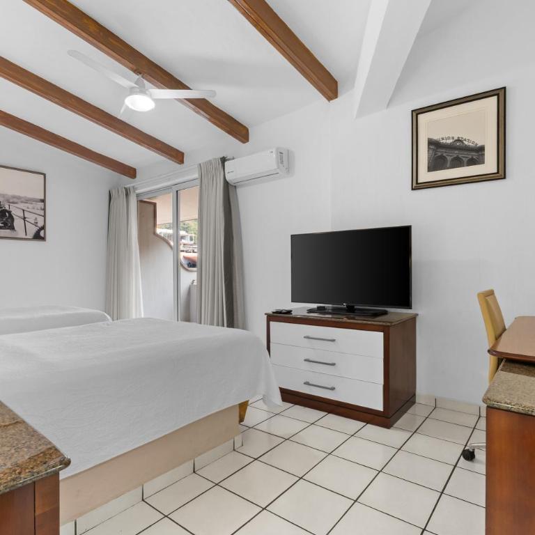 Mansion Orozco by Monyxbnb - Chambre Double avec Balcon - 7