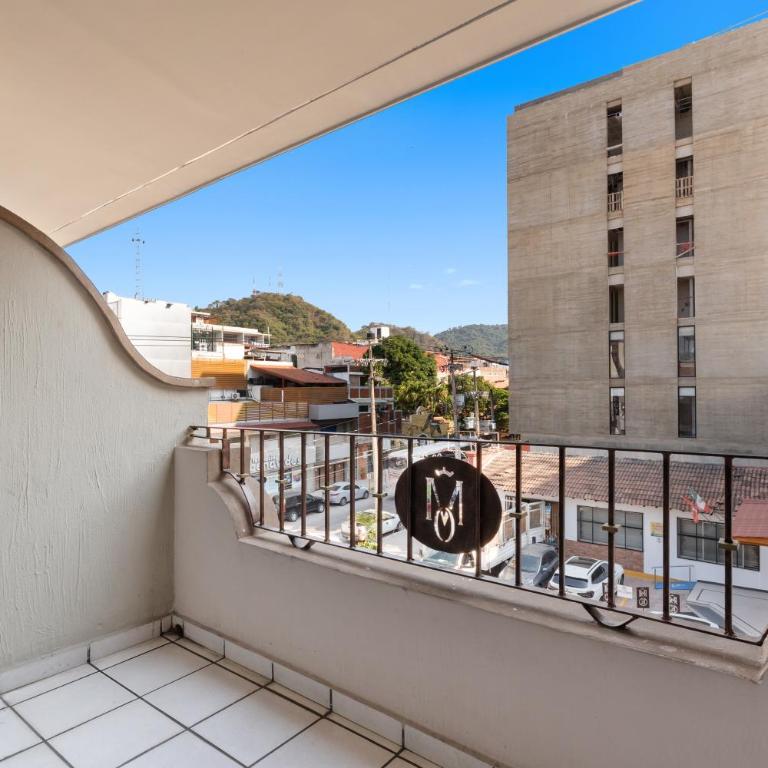 Mansion Orozco by Monyxbnb - Chambre Double avec Balcon - 6