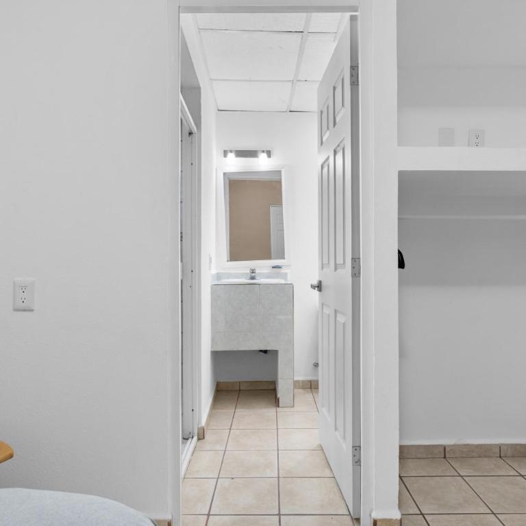 Mansion Orozco by Monyxbnb - Chambre Lits Jumeaux Deluxe - 6