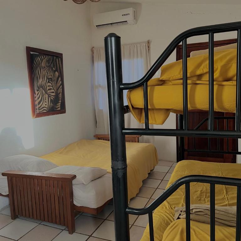 Casa Silemi - Six-Bedroom House - 11