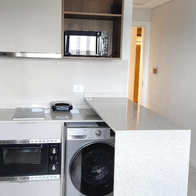Modern and fully equipped, near Paseo La Galería. - Apartment - 8