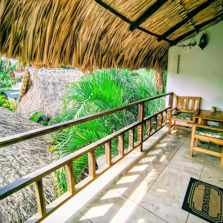 El Leon Feliz Palomino - Habitación Doble con baño privado - 1 o 2 camas - 1