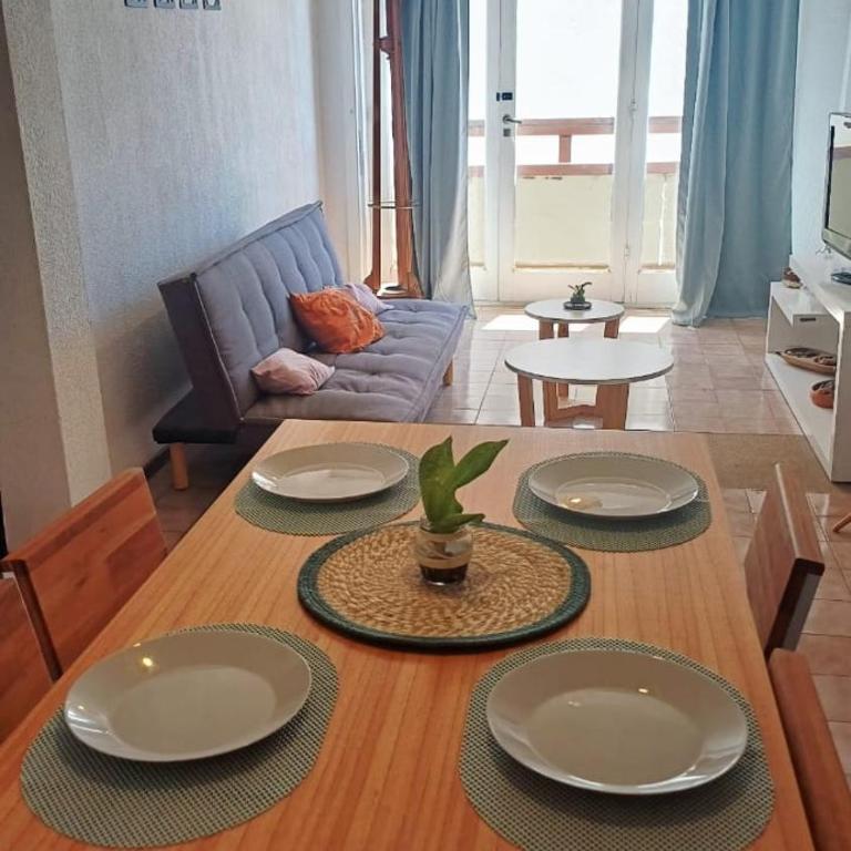 Aloja Bruno Depto zona Güemes - Apartamento de 1 dormitorio - 1