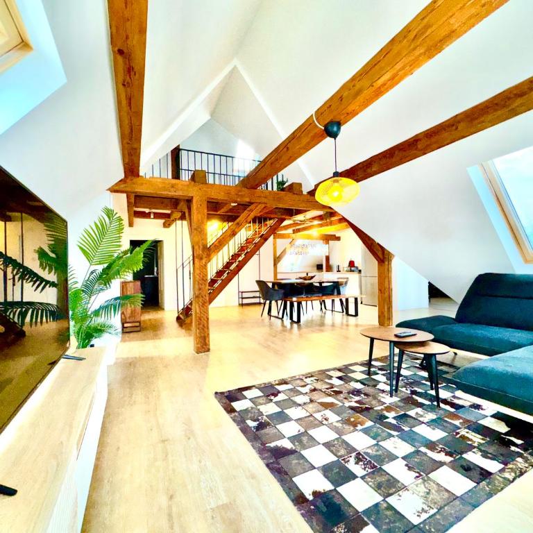EDEN - Penthouse-Loft über den Dächern Kaufbeurens - Loft-Apartment mit 3 Schlafzimmern - 2