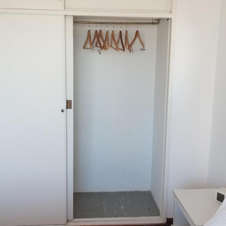 Muy luminoso, amplio y tranquilo con hermoso balcón - Apartamento de 1 dormitorio - 6