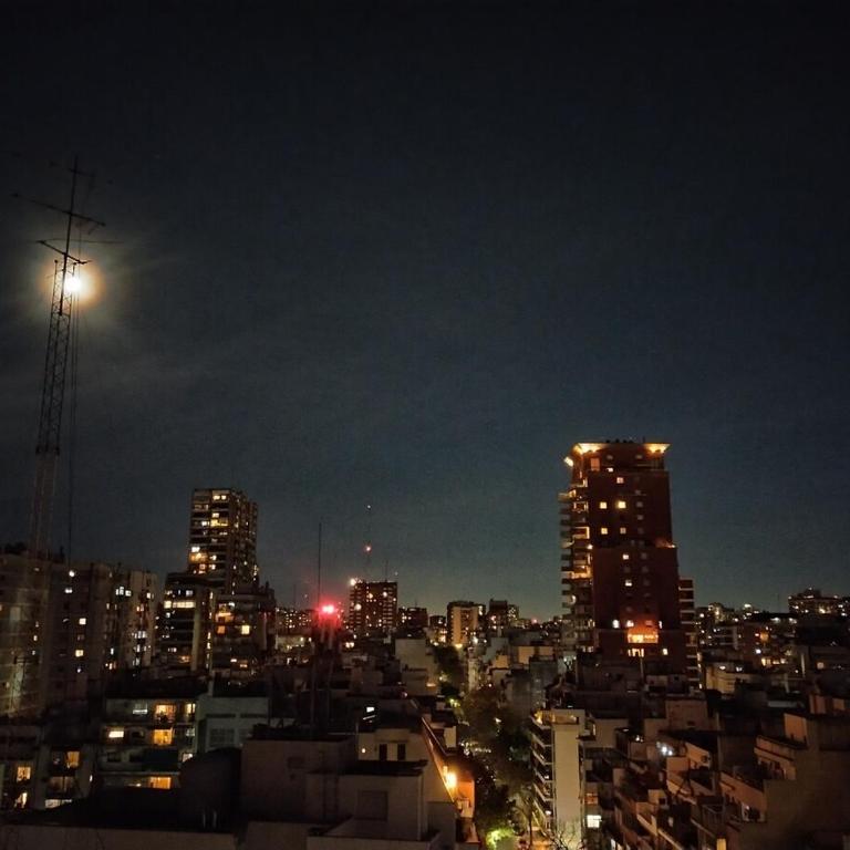 Muy luminoso, amplio y tranquilo con hermoso balcón - Apartamento de 1 dormitorio - 12