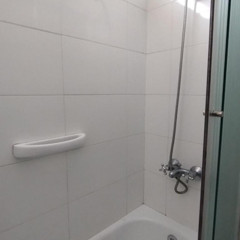 Muy luminoso, amplio y tranquilo con hermoso balcón - Apartamento de 1 dormitorio - 24